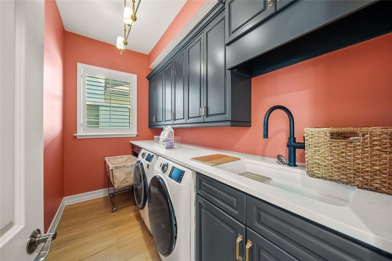 1451 Rebecca Lane, Sarasota, FL 34231 Photo