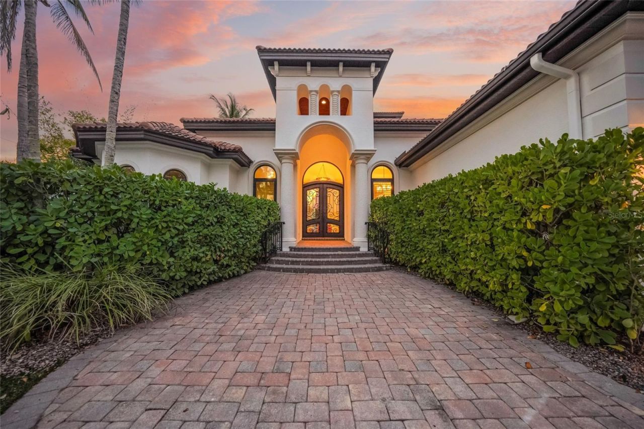 1451 Rebecca Lane, Sarasota, FL 34231 Photo