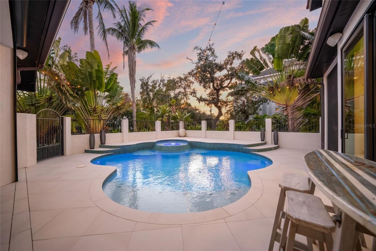 1451 Rebecca Lane, Sarasota, FL 34231 Photo