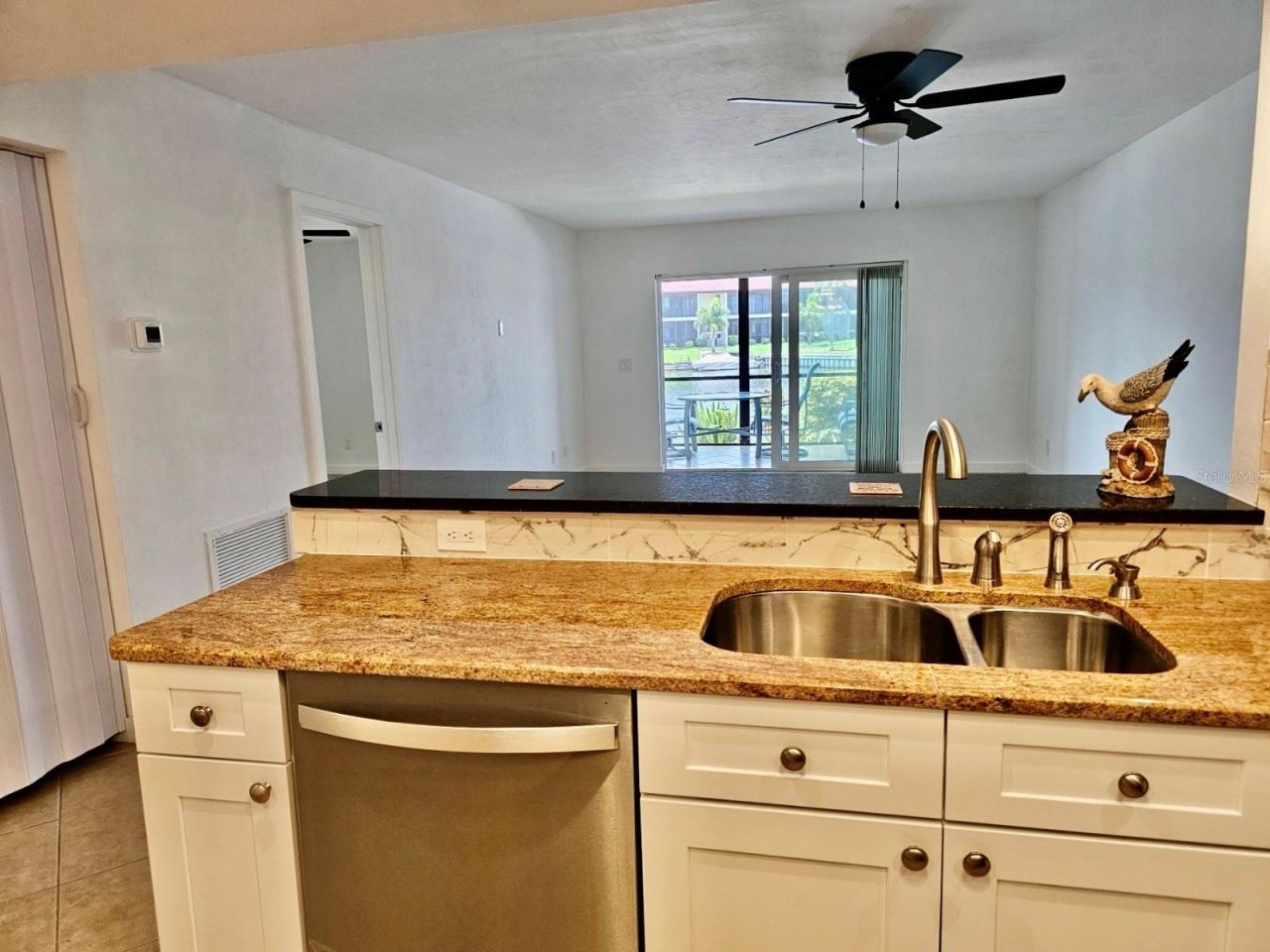 4722 SE 1st Place , Unit 5, Cape Coral, FL 33904 Photo