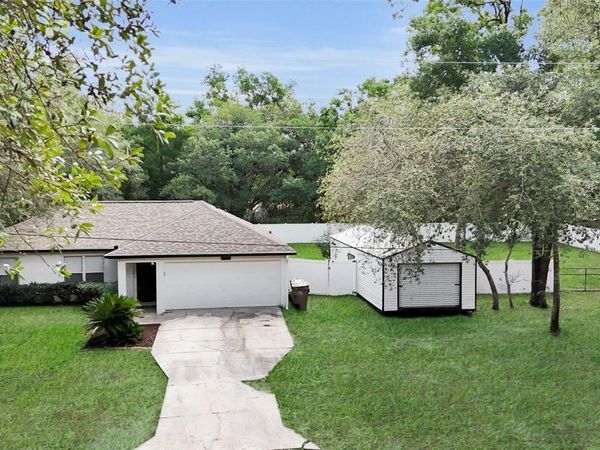 40206 PALM STREET , LADY LAKE, FL 32159