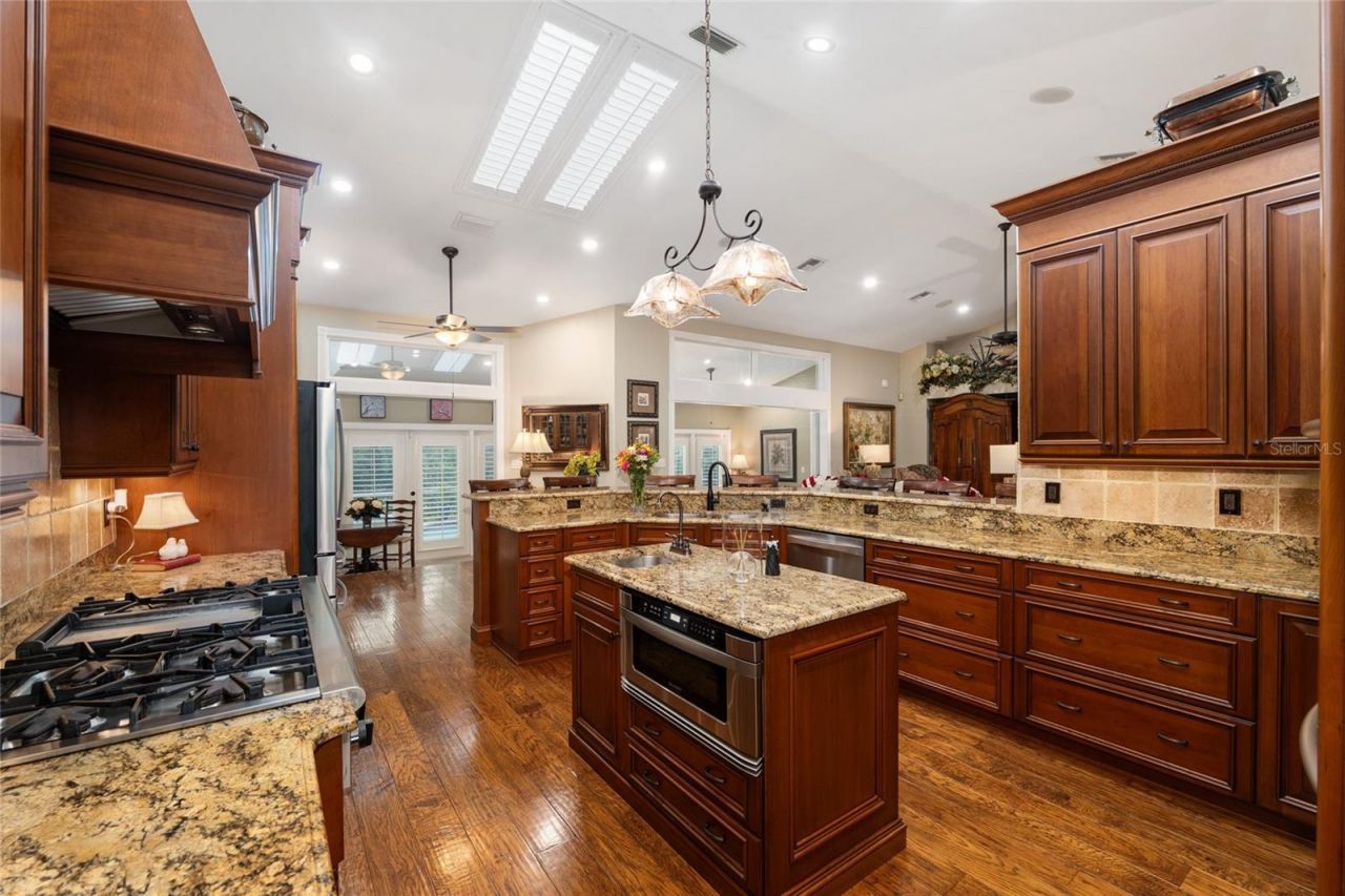 2512 NW 58th Boulevard, Gainesville, FL 32606 Photo
