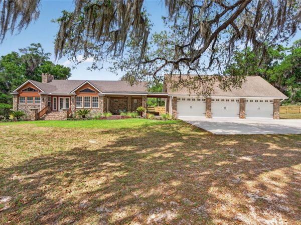 130 BULL POND LANE , HAWTHORNE, FL 32640