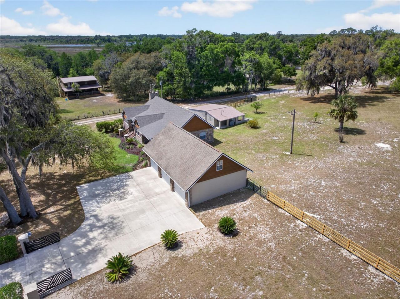 130 Bull Pond Lane, Hawthorne, FL 32640 Photo