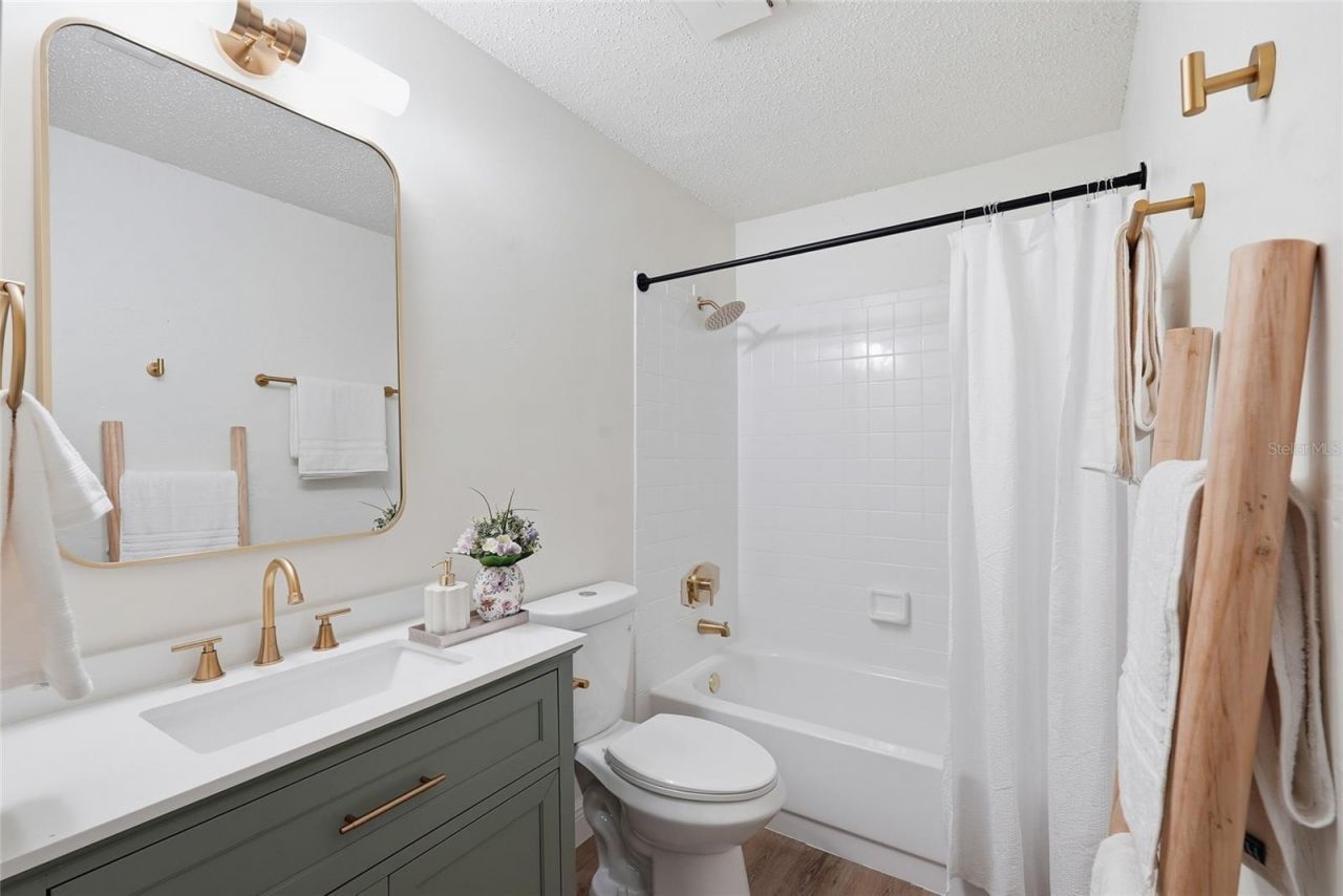 2264 NW 36th Avenue , Gainesville, FL 32605 Photo