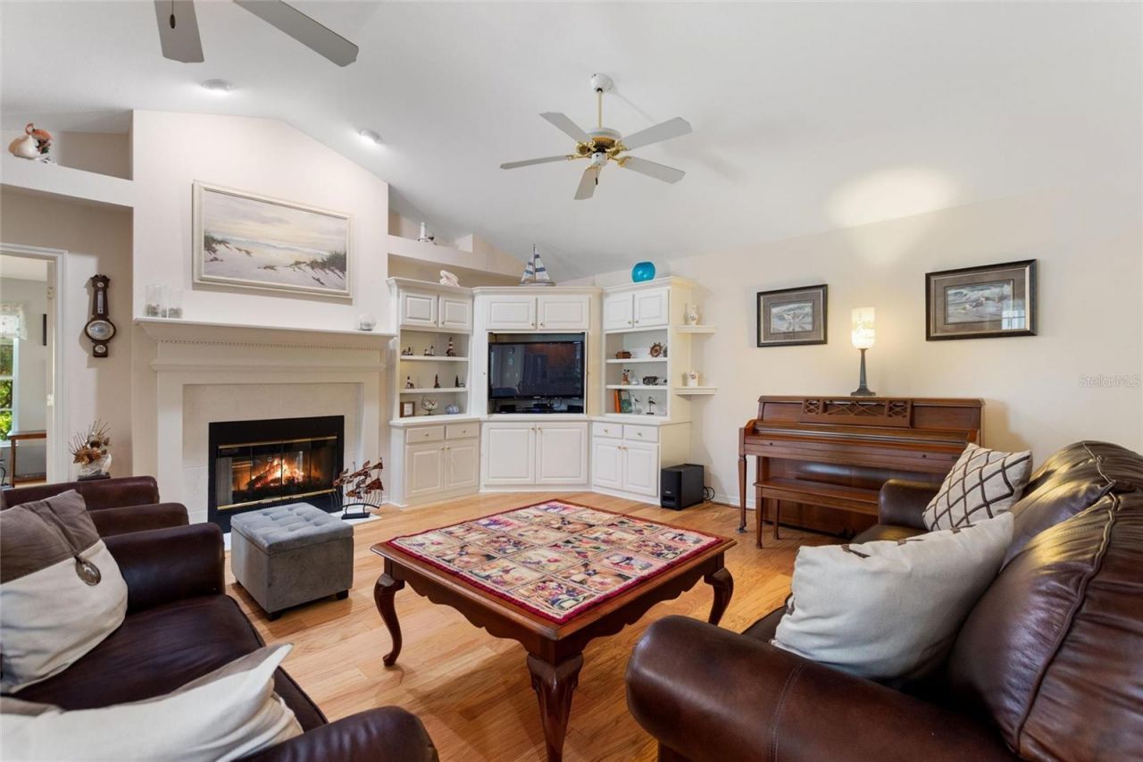 5521 Emerald Ridge Boulevard , Lakeland, FL 33813 Photo