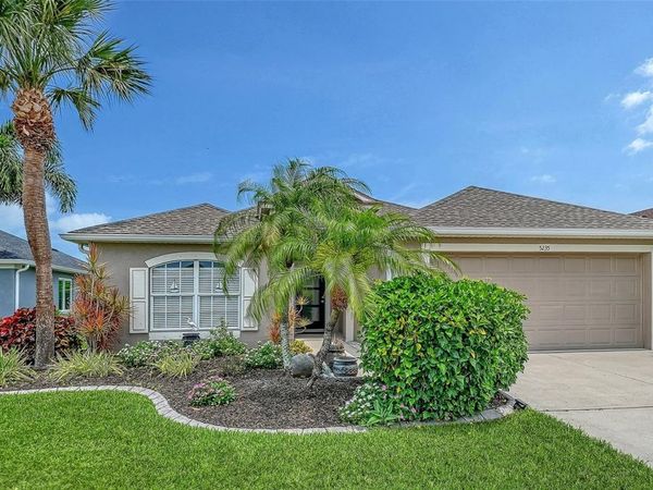 5235 LAYTON DRIVE , VENICE, FL 34293