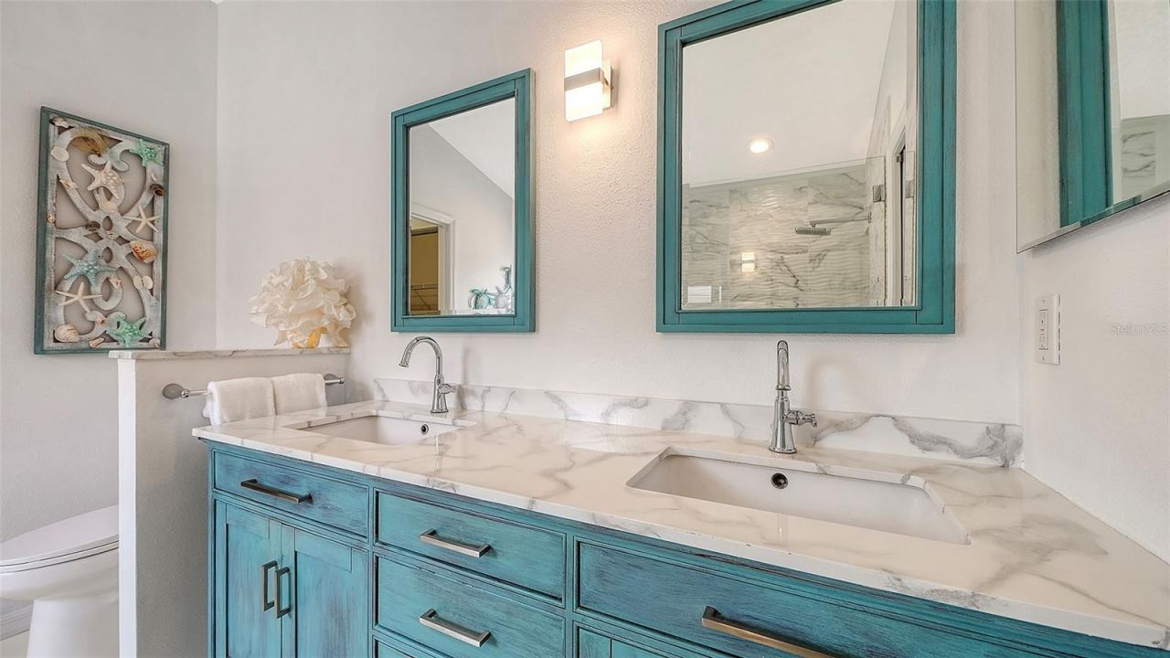 5235 Layton Drive , Venice, FL 34293 Photo