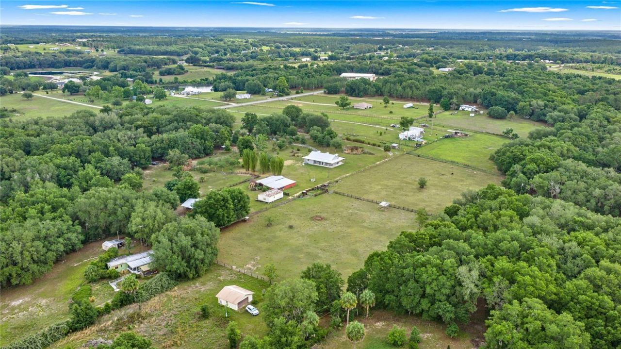 16248 SE Highway 42 , Weirsdale, FL 32195 Photo