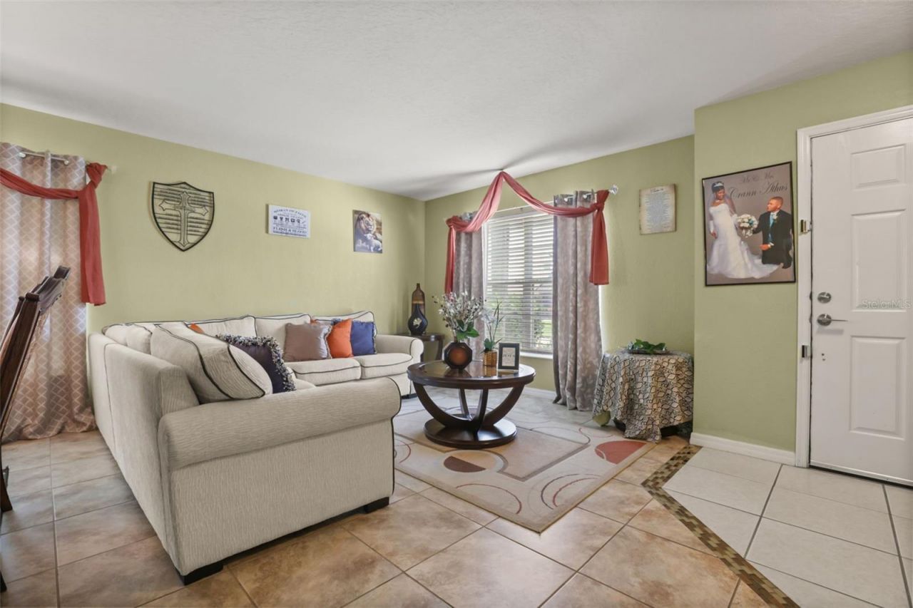 268 Tavestock Loop, Winter Springs, FL 32708 Photo
