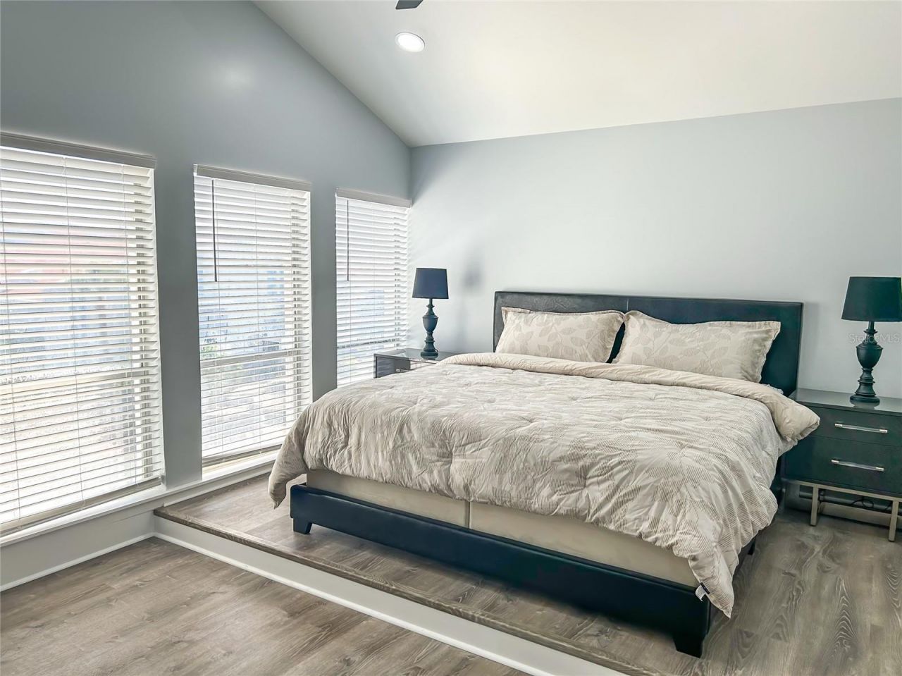 315 Medallion Boulevard, Unit F, Madeira Beach, FL 33708 Photo
