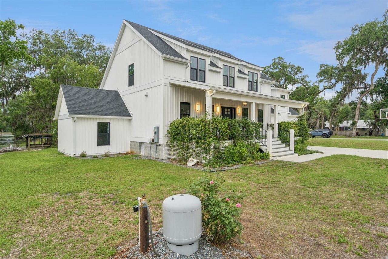 4777 Cr 306a, Lake Panasoffkee, FL 33538 Photo