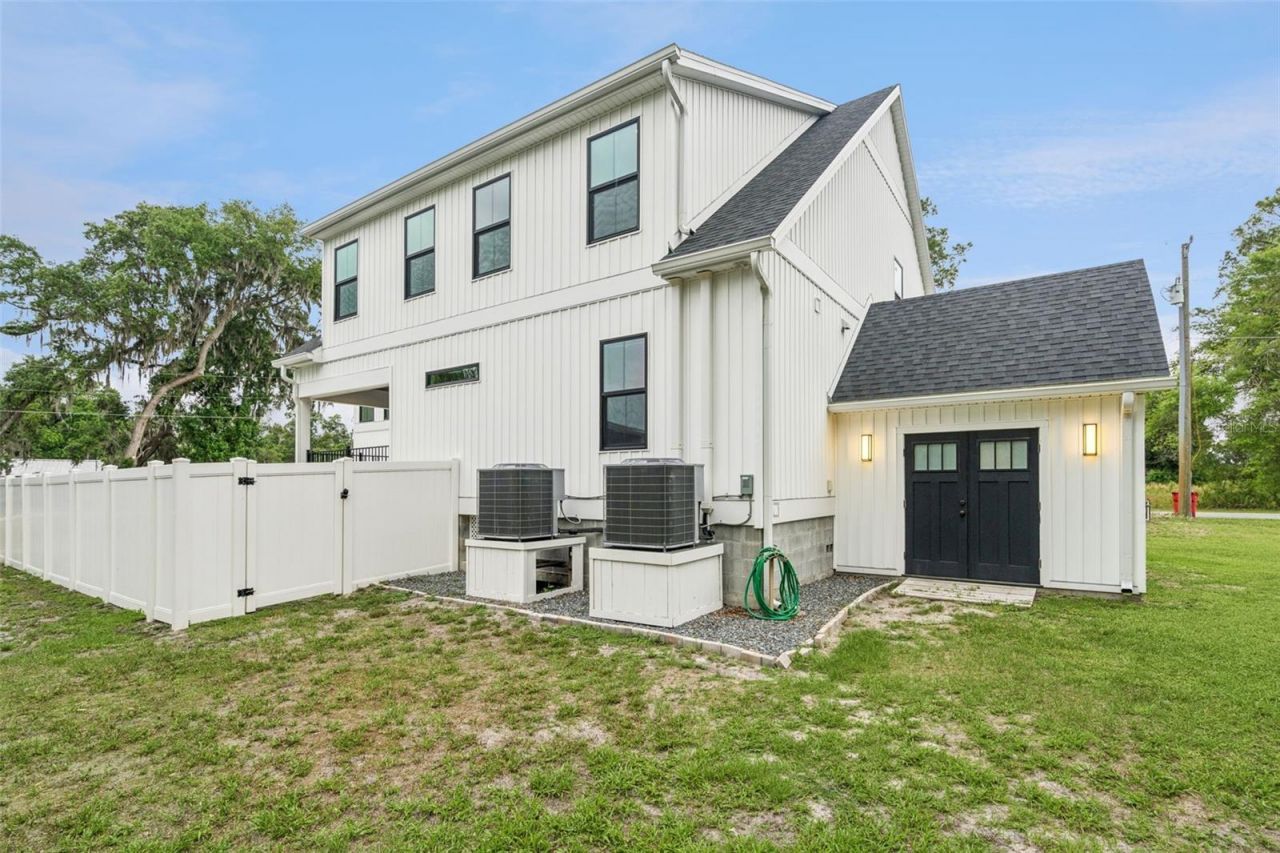 4777 Cr 306a, Lake Panasoffkee, FL 33538 Photo