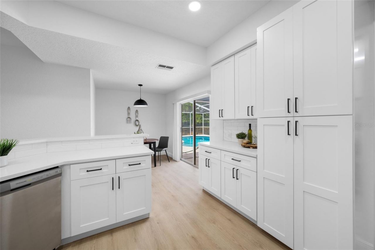 6031 65th Avenue N, Pinellas Park, FL 33781 Photo