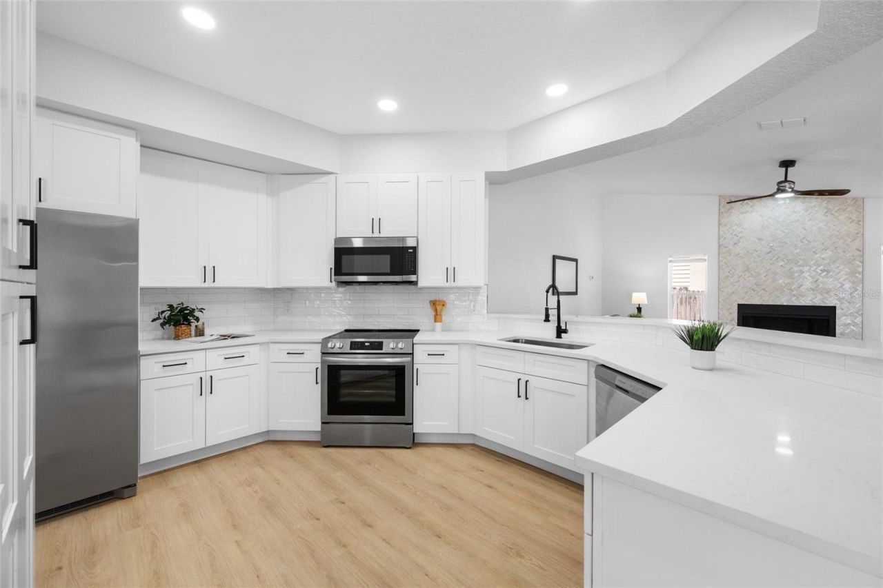 6031 65th Avenue N, Pinellas Park, FL 33781 Photo