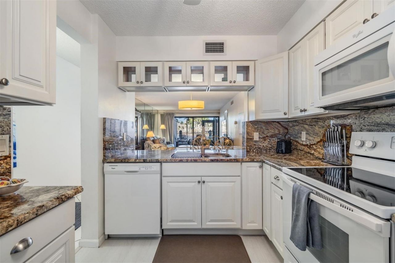 6294 Bahia Del Mar Circle , Unit 107, Saint Petersburg, FL 33715 Photo