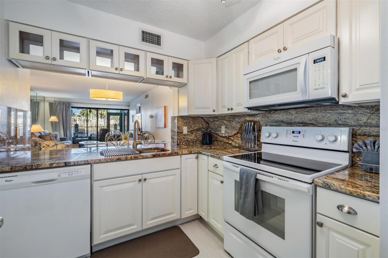 6294 Bahia Del Mar Circle , Unit 107, Saint Petersburg, FL 33715 Photo