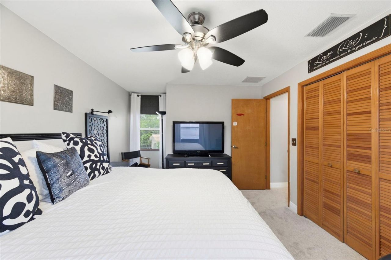14263 Sunshine Court, Largo, FL 33774 Photo