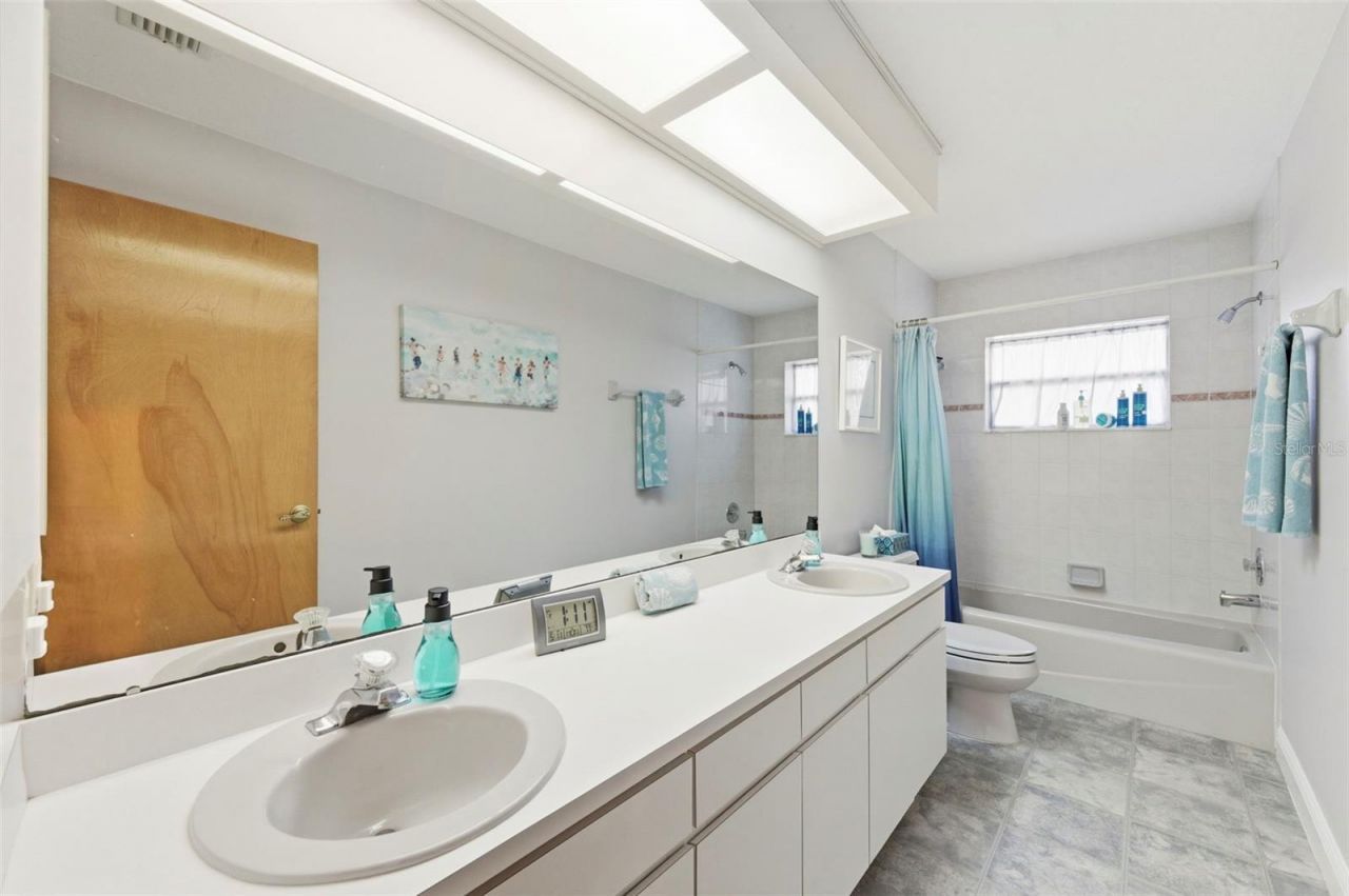 14263 Sunshine Court, Largo, FL 33774 Photo