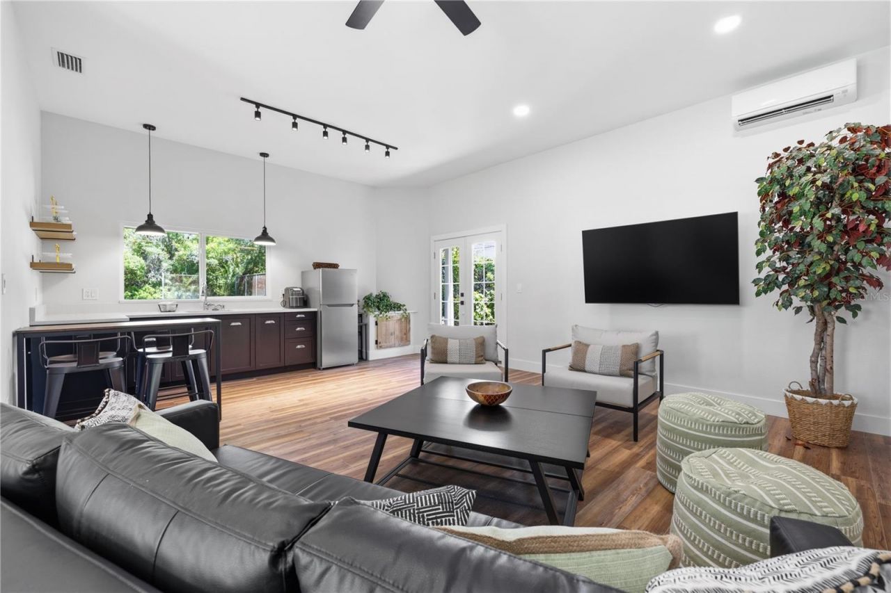 1749 Long Bow Lane, Clearwater, FL 33764 Photo