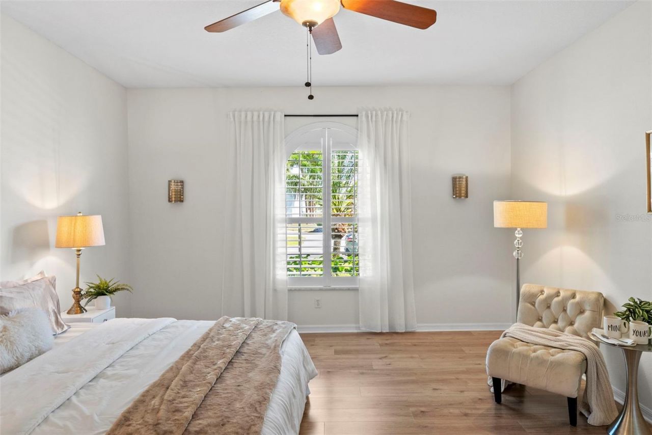 350 47th Avenue N, Saint Petersburg, FL 33703 Photo