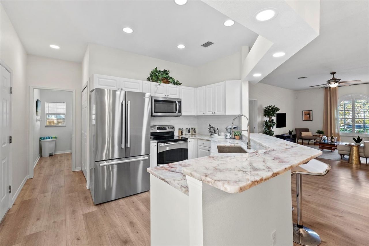 350 47th Avenue N, Saint Petersburg, FL 33703 Photo