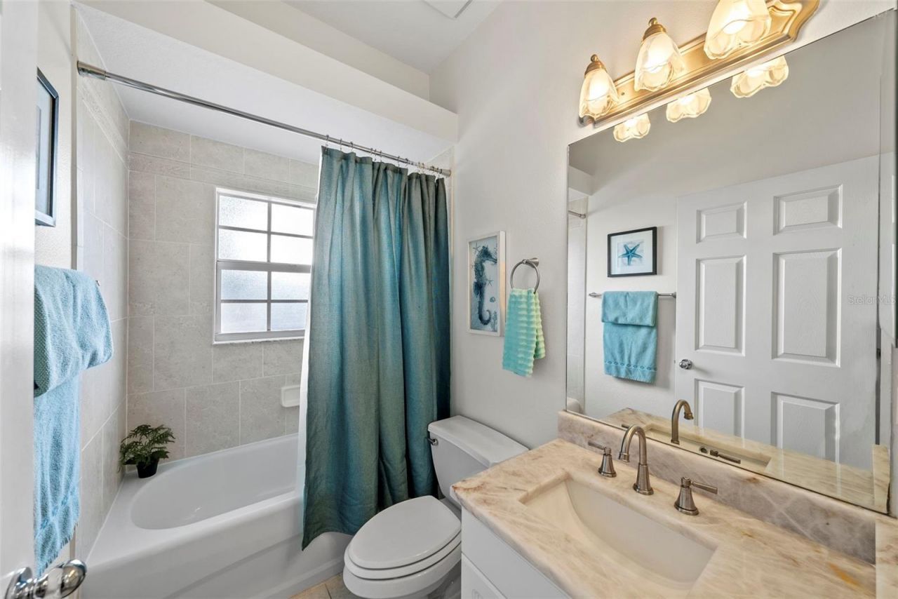 350 47th Avenue N, Saint Petersburg, FL 33703 Photo