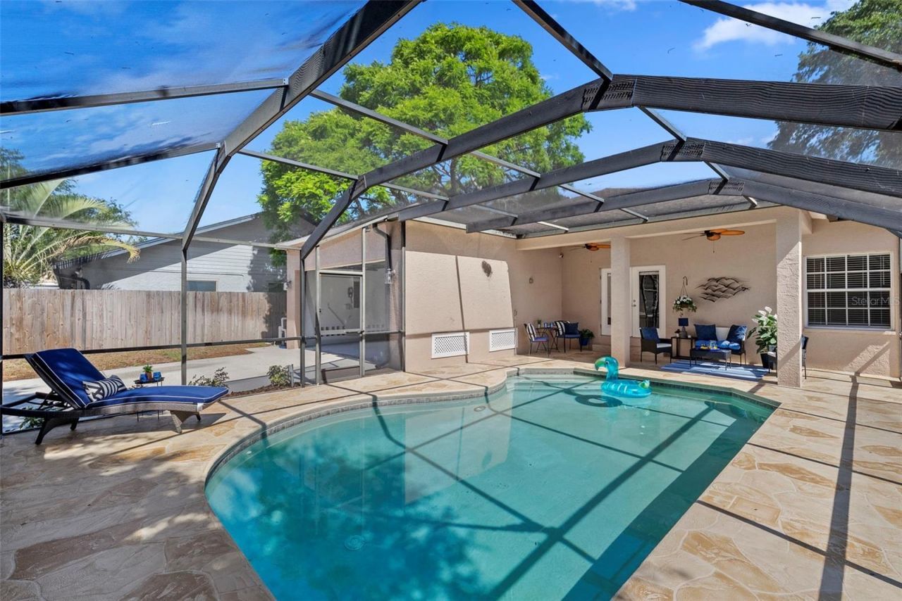 350 47th Avenue N, Saint Petersburg, FL 33703 Photo