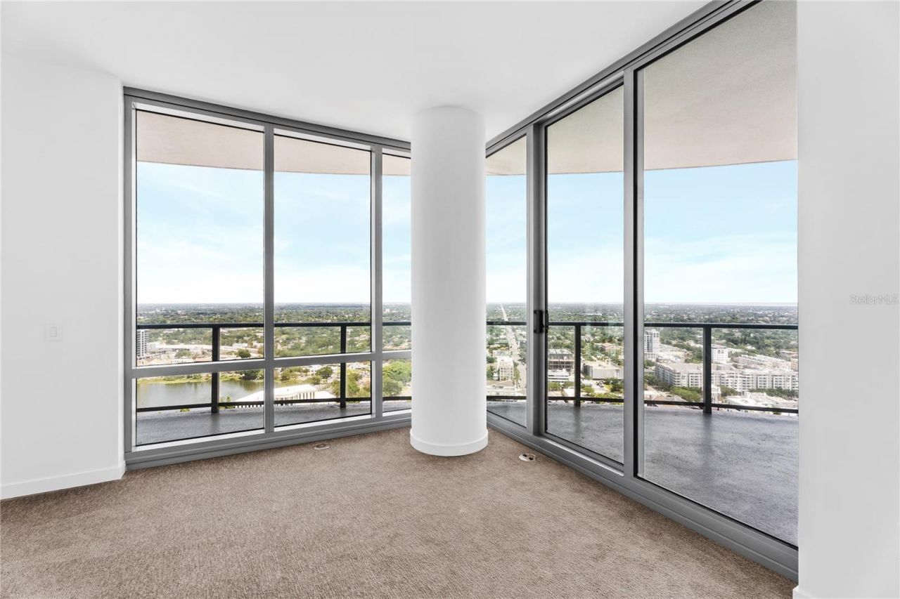400 Central Avenue, Unit 3107, Saint Petersburg, FL 33701 Photo
