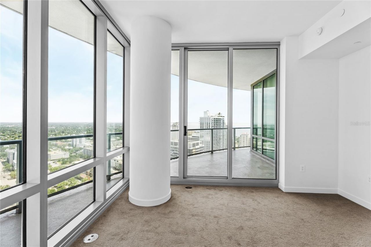 400 Central Avenue, Unit 3107, Saint Petersburg, FL 33701 Photo