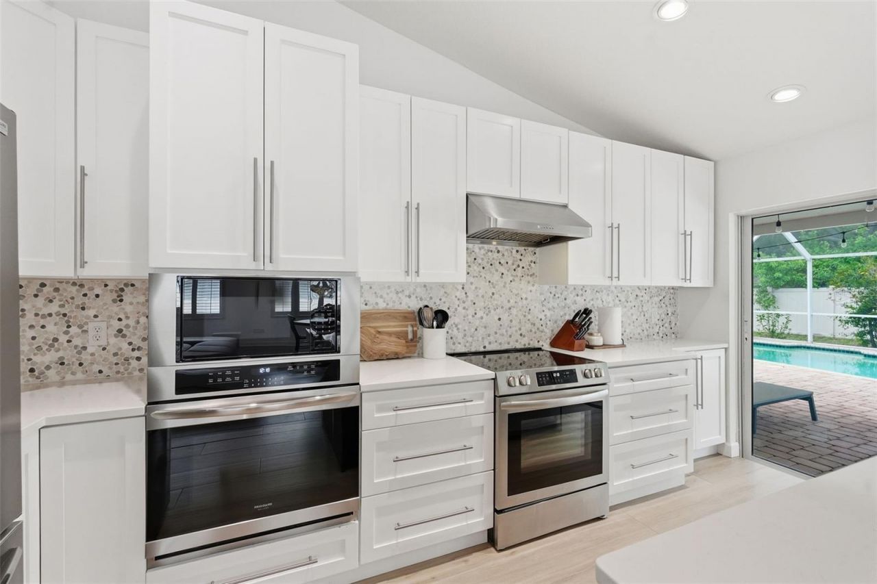 3052 Heron Place, Clearwater, FL 33762 Photo