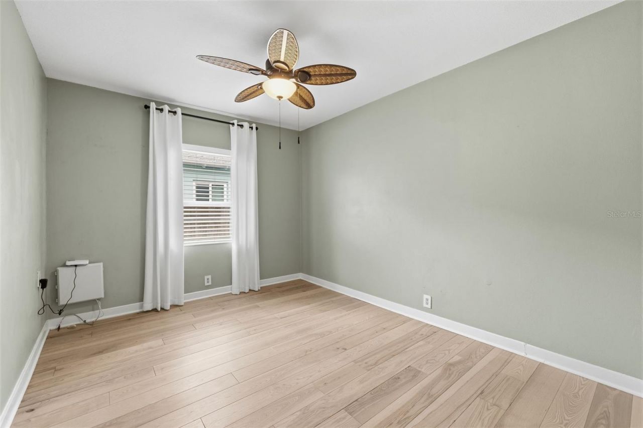 101 26th Avenue Ne, Saint Petersburg, FL 33704 Photo