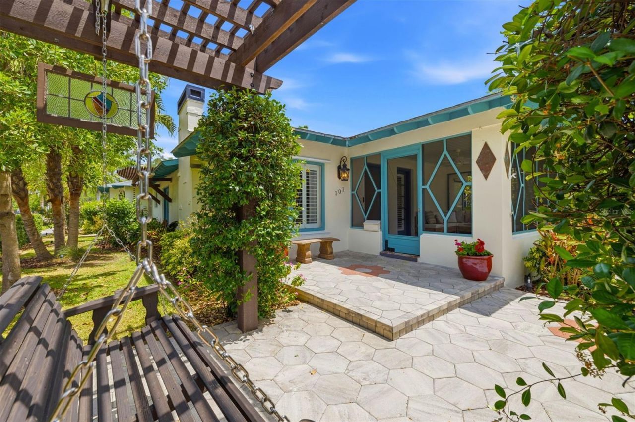 101 26th Avenue Ne, Saint Petersburg, FL 33704 Photo