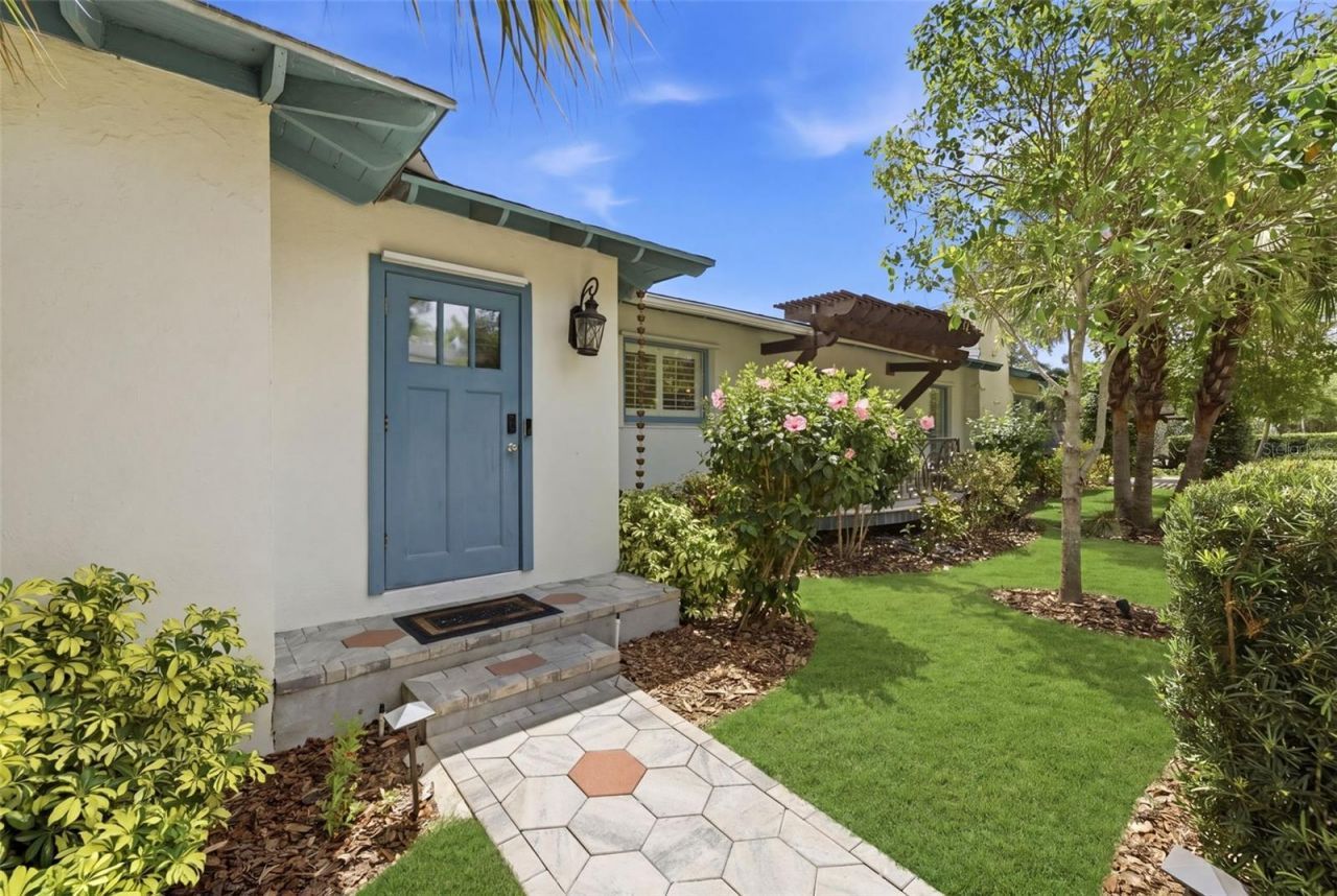 101 26th Avenue Ne, Saint Petersburg, FL 33704 Photo