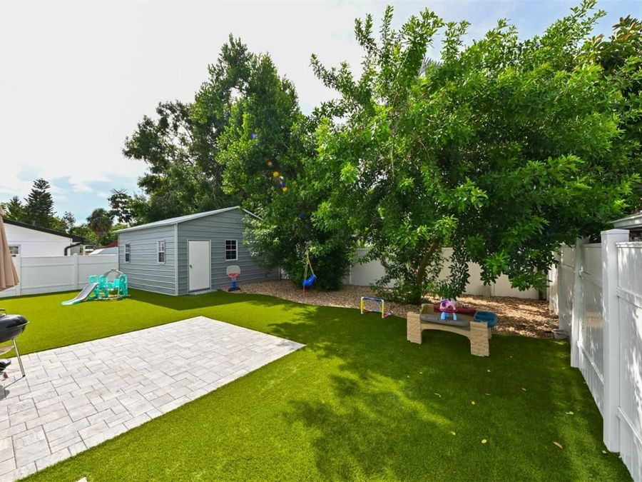 Property Image 18