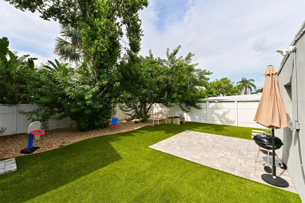 4114 W Olive Street, Tampa, FL 33616 Photo