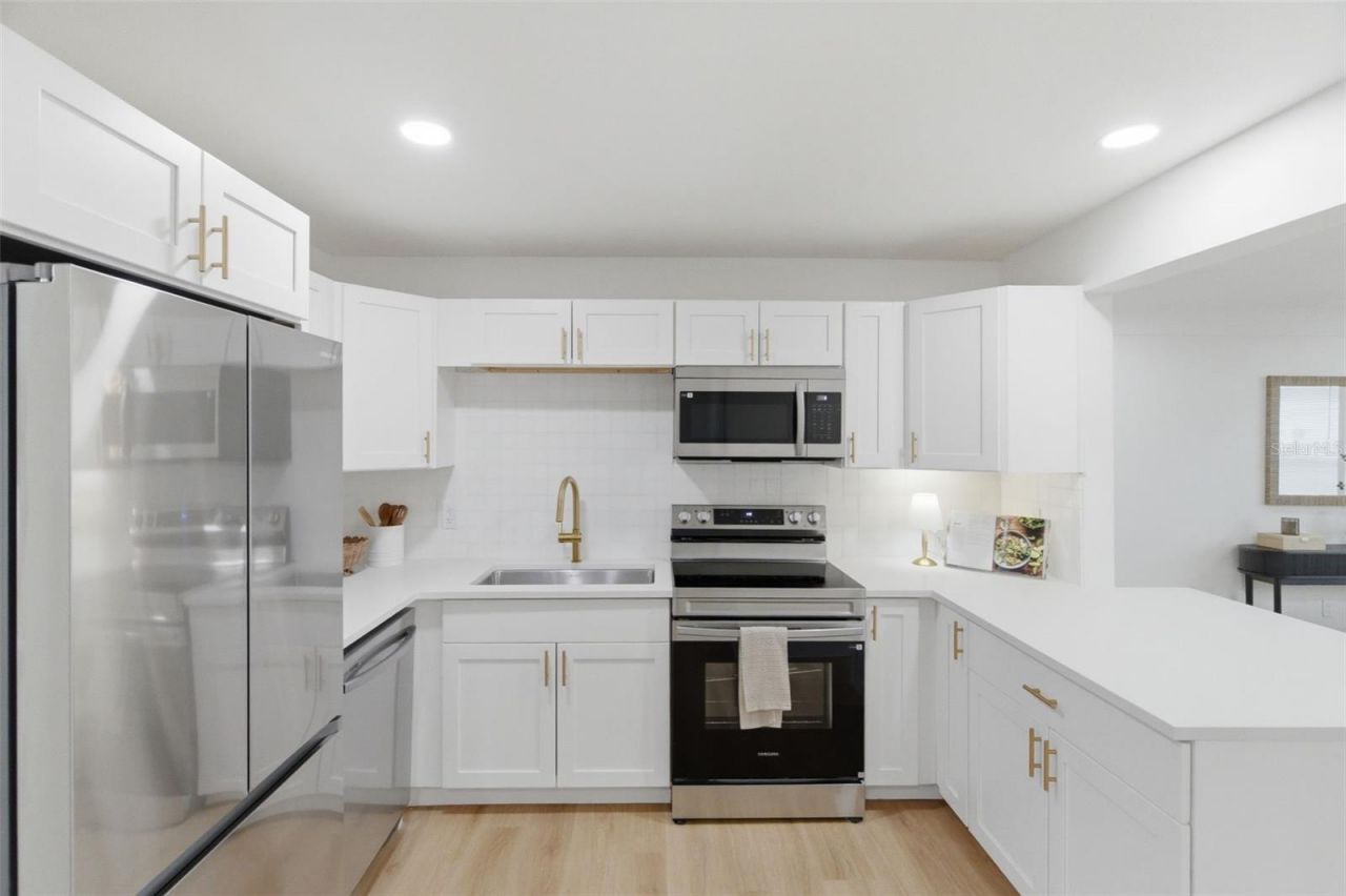 2926 40th Avenue N, Saint Petersburg, FL 33714 Photo