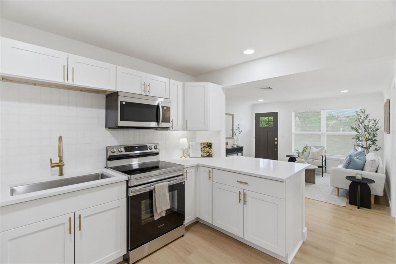 2926 40th Avenue N, Saint Petersburg, FL 33714 Photo