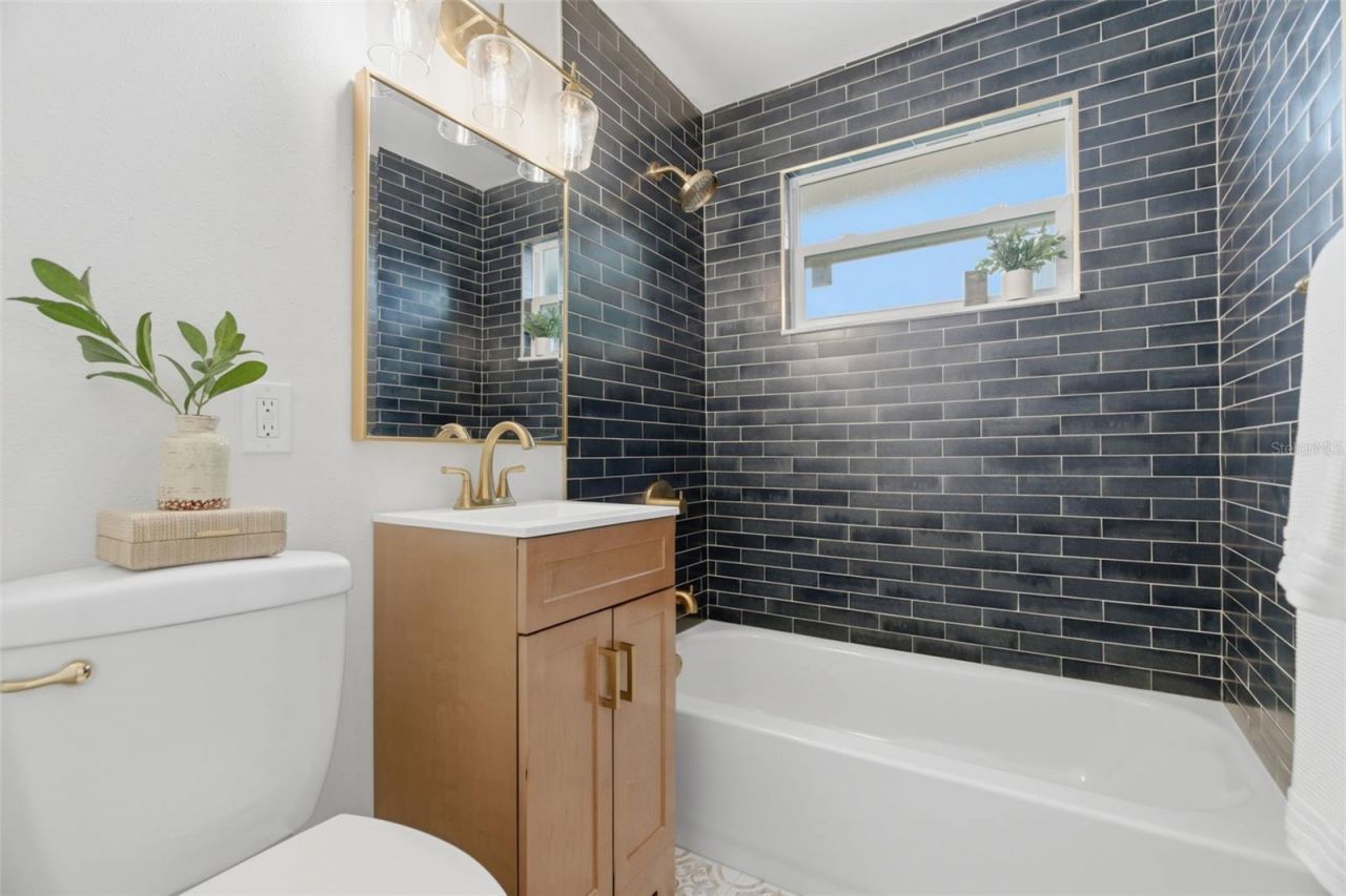 2926 40th Avenue N, Saint Petersburg, FL 33714 Photo