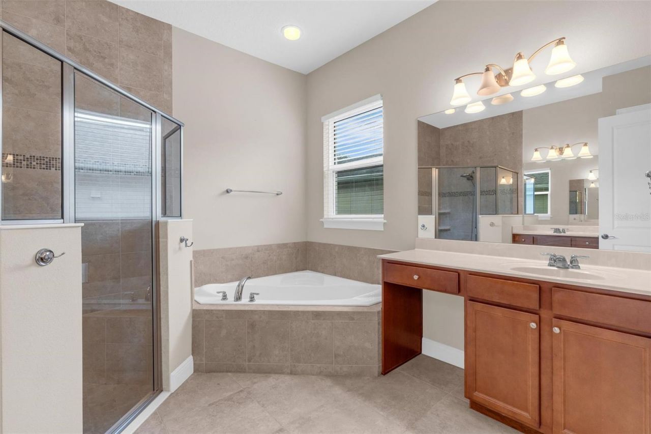 903 Victoria Hills Drive S, Deland, FL 32724 Photo