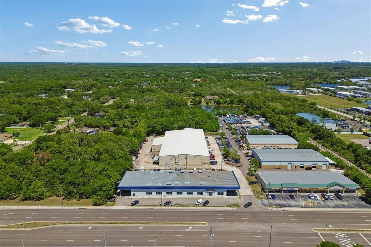 9945 Race Track Road , Tampa, FL 33626 Photo