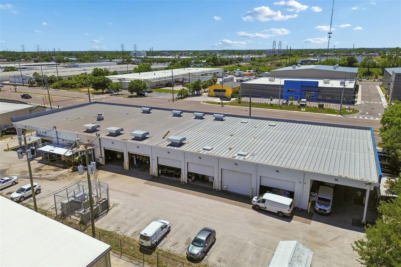 9945 Race Track Road , Tampa, FL 33626 Photo