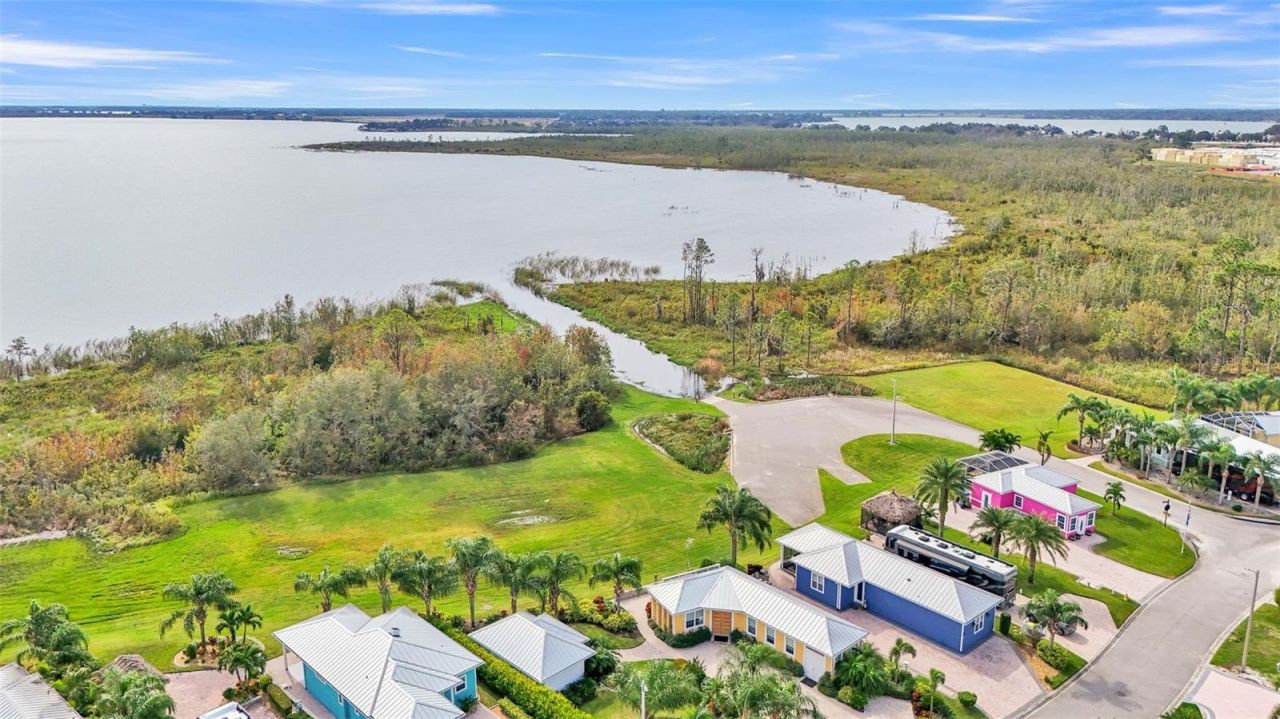 3166 Great Heron Loop, Polk City, FL 33868 Photo