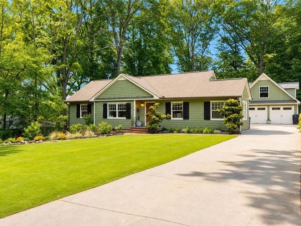 664 Etowah Drive NE, Marietta, GA 30060