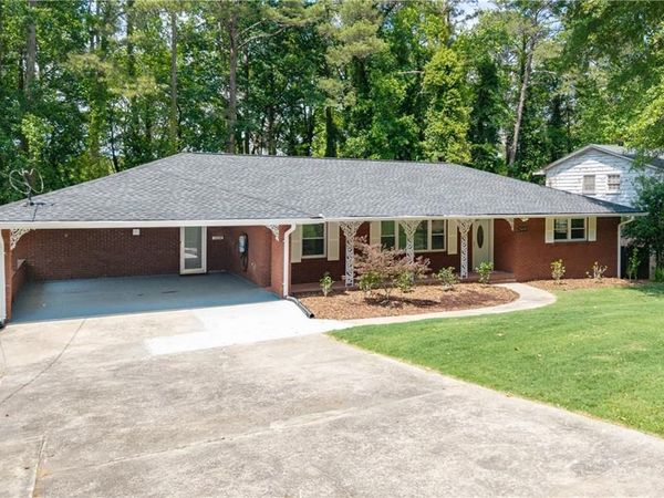 2649 Headland Drive , Atlanta, GA 30344