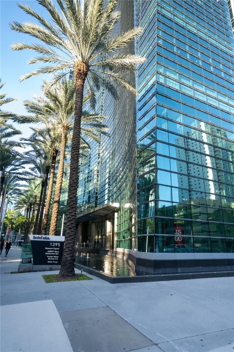 1395 Brickell Ave, Unit 3012, Miami, FL 33131 Photo
