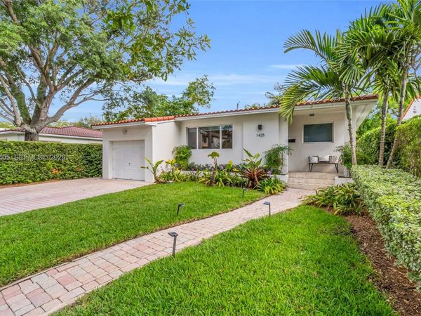 1425 Venetia Ave , Coral Gables, FL 33134