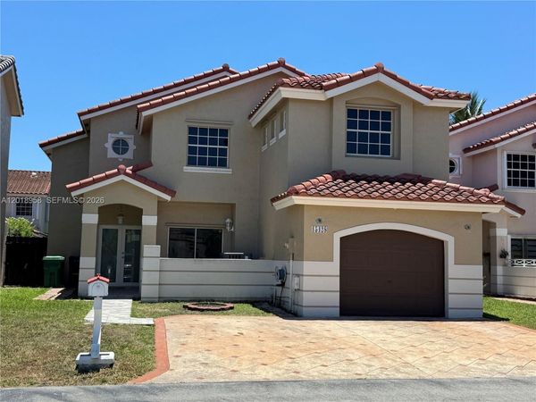 15428 SW 50th Ter , Miami, FL 33185