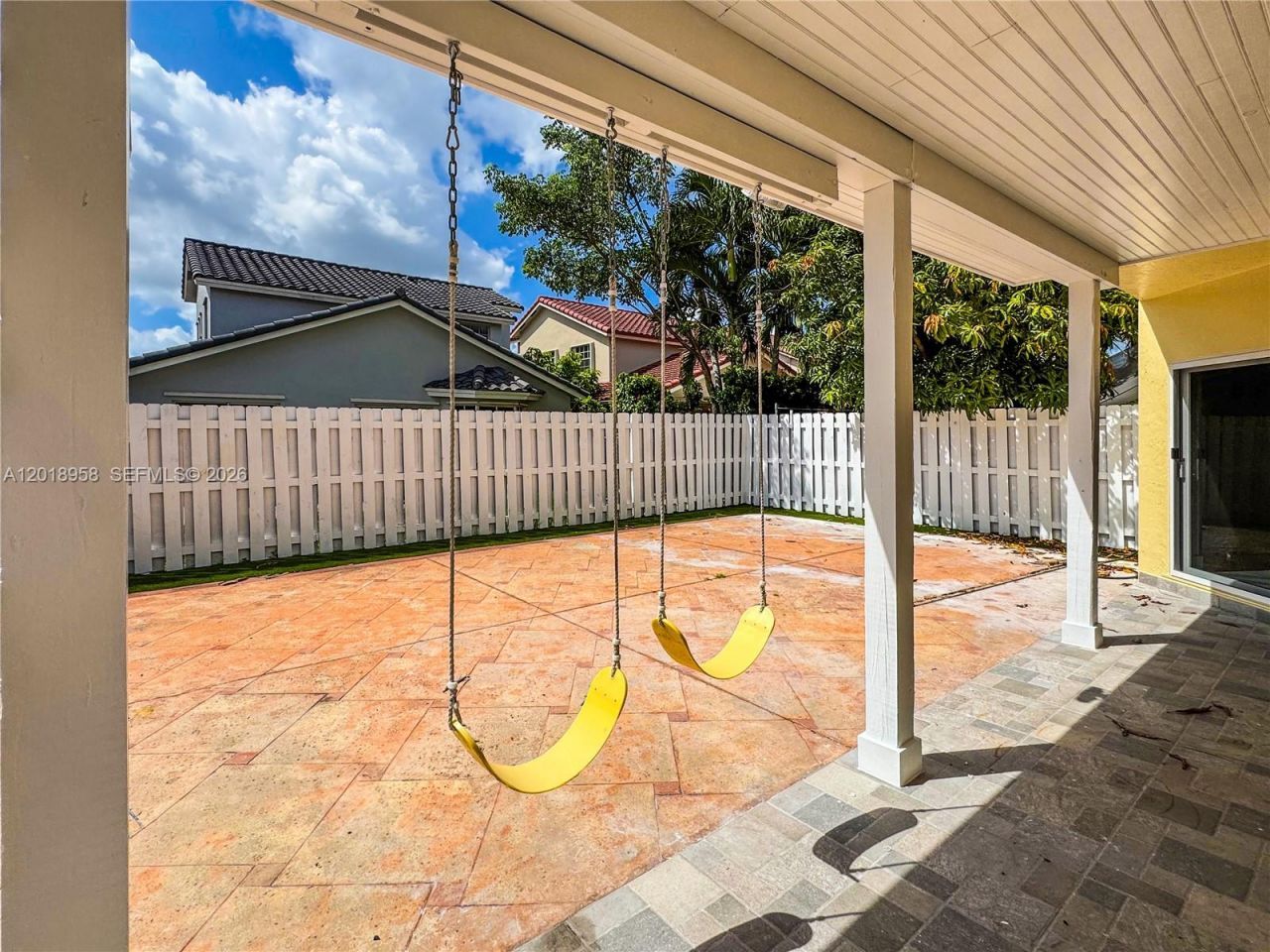 15428 SW 50th Ter, Miami, FL 33185 Photo