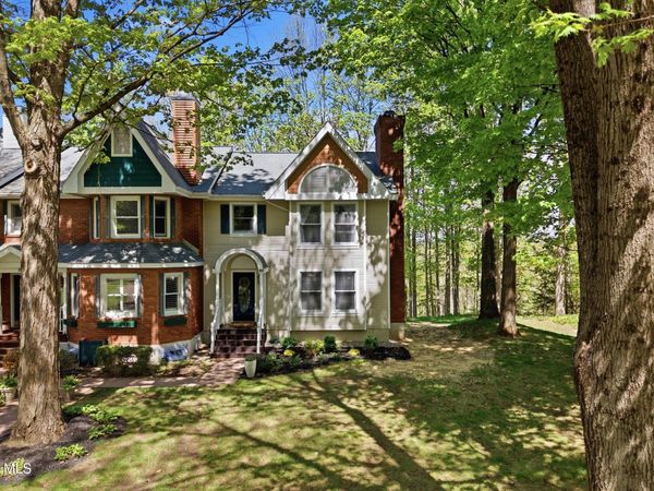 30 Sicada Street, Saratoga Springs, NY 12866